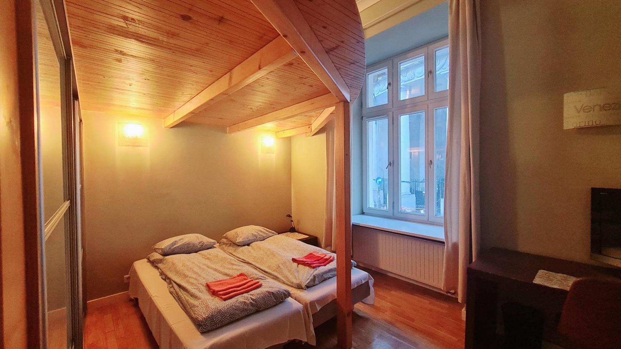 Bright&Comfy Apt -Few Min To Main Square Krakow Luaran gambar